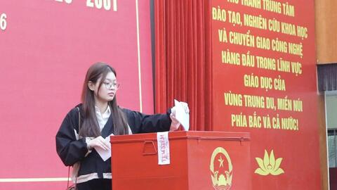 Sôi nổi không khí Ngày hội bầu cử tại Trường Đại học Sư phạm, Đại học Thái Nguyên