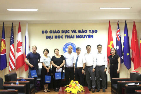 Đại học Thái Nguyên làm việc với Đoàn công tác Israel: Thúc đẩy hợp tác đưa sinh viên thực tập nông nghiệp công nghệ cao tại Israel
