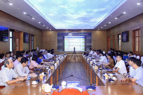 Đại học Thái Nguyên xây dựng chương trình đào tạo Tự động hóa Giao thông cao tốc đáp ứng nhu cầu nguồn nhân lực đường sắt tốc độ cao và giao thông đô thị