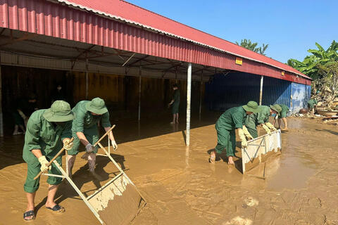Trung tâm Giáo dục quốc phòng và an ninh, Đại học Thái Nguyên chung tay khắc phục hậu quả bão lũ