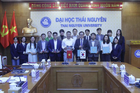 Thai Nguyen University discusses and explores research cooperation with the National Research Council for Economics, Social Sciences, and Humanities (NRC), Korea