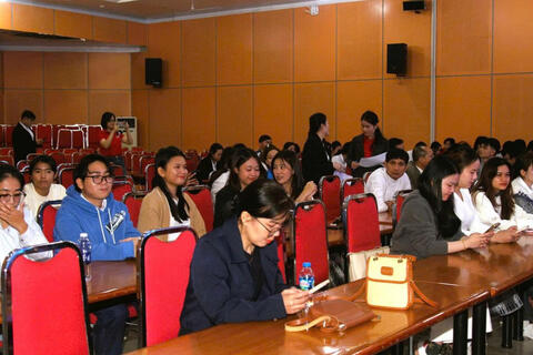 Thai Nguyen University Strengthens Cooperation with Star Telecom (Unitel)