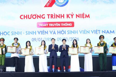 Sinh viên Đại học Thái Nguyên được tuyên dương danh hiệu “Sinh viên 5 tốt” cấp Trung ương, nhận Giải thưởng “Sao Tháng Giêng” năm 2025