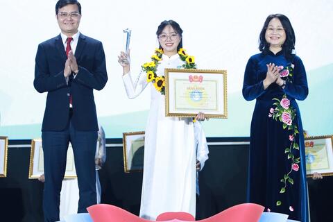 Hành trình bền bỉ của sinh viên Đại học Thái Nguyên tiêu biểu