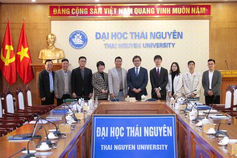 Đại học Thái Nguyên trao đổi hợp tác với Tập đoàn JALA, Nhật Bản