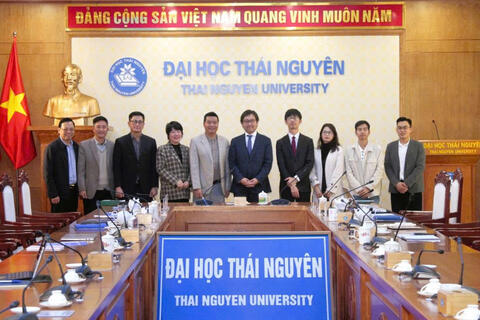 Thai Nguyen University Holds Working Session with JALA Corporation, Japan