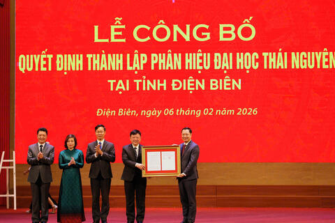 Công bố Quyết định thành lập Phân hiệu Đại học Thái Nguyên tại tỉnh Điện Biên