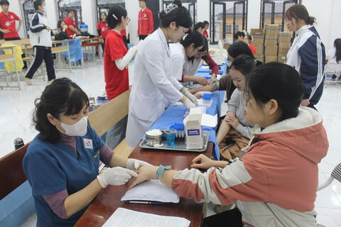 Lan tỏa nghĩa cử cao đẹp từ phong trào hiến máu tình nguyện của sinh viên