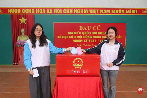 Sinh viên Trường Đại học Y - Dược, Đại học Thái Nguyên gửi niềm tin trong ngày hội non sông