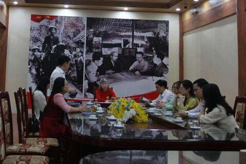 Chi bộ Văn phòng Đảng – Đoàn thể sinh hoạt chuyên đề học tập và làm theo tư tưởng, đạo đức, phong cách Hồ Chí Minh