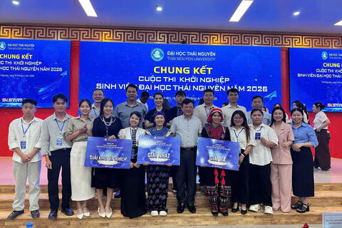 SINH VIÊN PHÂN HIỆU ĐHTN TẠI LÀO CAI ĐẠT GIẢI NHẤT Tháng 4