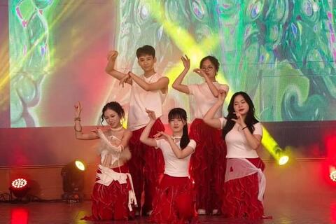 Sôi nổi Ngày hội Văn hóa Đa quốc gia 2026 tại Trường Đại học Kỹ thuật Công nghiệp