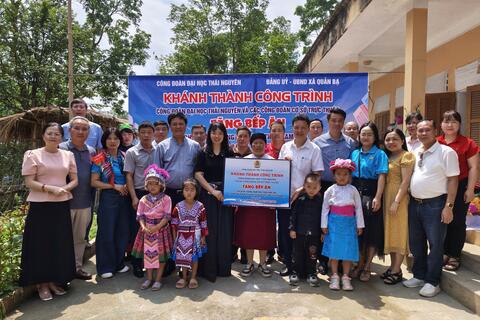 Công đoàn Đại học Thái Nguyên khánh thành công trình bếp ăn tặng điểm trường mầm non Nam Sơn (tỉnh Tuyên Quang)