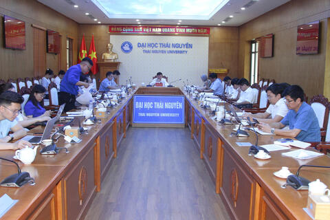 Ban Chấp hành Đảng bộ Đại học Thái Nguyên làm việc với các tổ chức đoàn thể