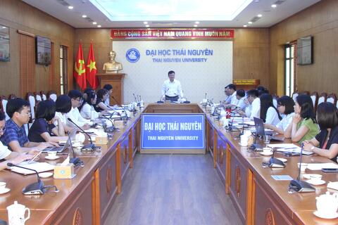 Tập trung hoàn thiện chiến lược phát triển dài hạn, đào tạo các ngành tinh hoa, trọng điểm