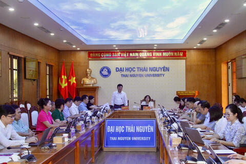 Đoàn công tác UBND tỉnh Cao Bằng làm việc với Đại học Thái Nguyên về thành lập Phân hiệu tại tỉnh Cao Bằng