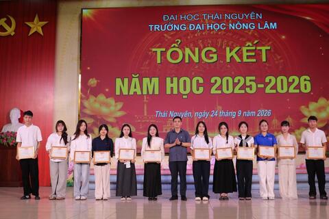 Trường Đại học Nông Lâm, Đại học Thái Nguyên tổng kết năm học 2025-2026, trao thưởng và học bổng cho sinh viên tiêu biểu