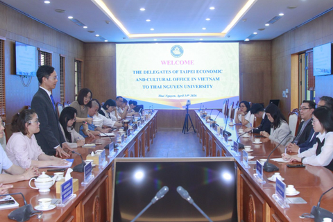 Thai Nguyen University Holds Working Session with the Taipei Economic and Cultural Office in Vietnam