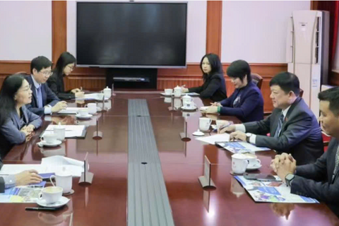 Thai Nguyen University Visits and Works with Universities in Beijing and the Embassy of Vietnam in China
