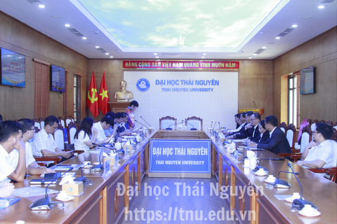 Thai Nguyen University Signs Memorandum of Understanding (MoU) with Vientiane–Hanoi Friendship Technical and Vocational College (Lao PDR)
