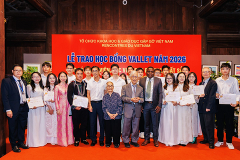 12 Thai Nguyen University Students were awarded the Vallet Scholarships in 2026