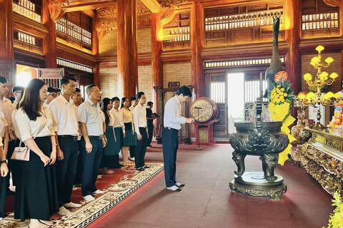 Hội Sinh viên Đại học Thái Nguyên tổ chức Hành trình về Địa chỉ đỏ và Kết nối doanh nghiệp năm 2026