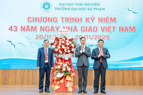Bí thư Đảng ủy Đại học Thái Nguyên dự Lễ kỷ niệm Ngày Nhà giáo Việt Nam 20/11 tại Trường Đại học Sư phạm và Trường Đại học Công nghệ Thông tin và Truyền thông