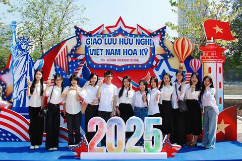 Đại học Thái Nguyên tham dự Lễ hội Giao lưu hữu nghị Việt – Mỹ lần thứ IV, lan tỏa tinh thần hội nhập và hợp tác quốc tế